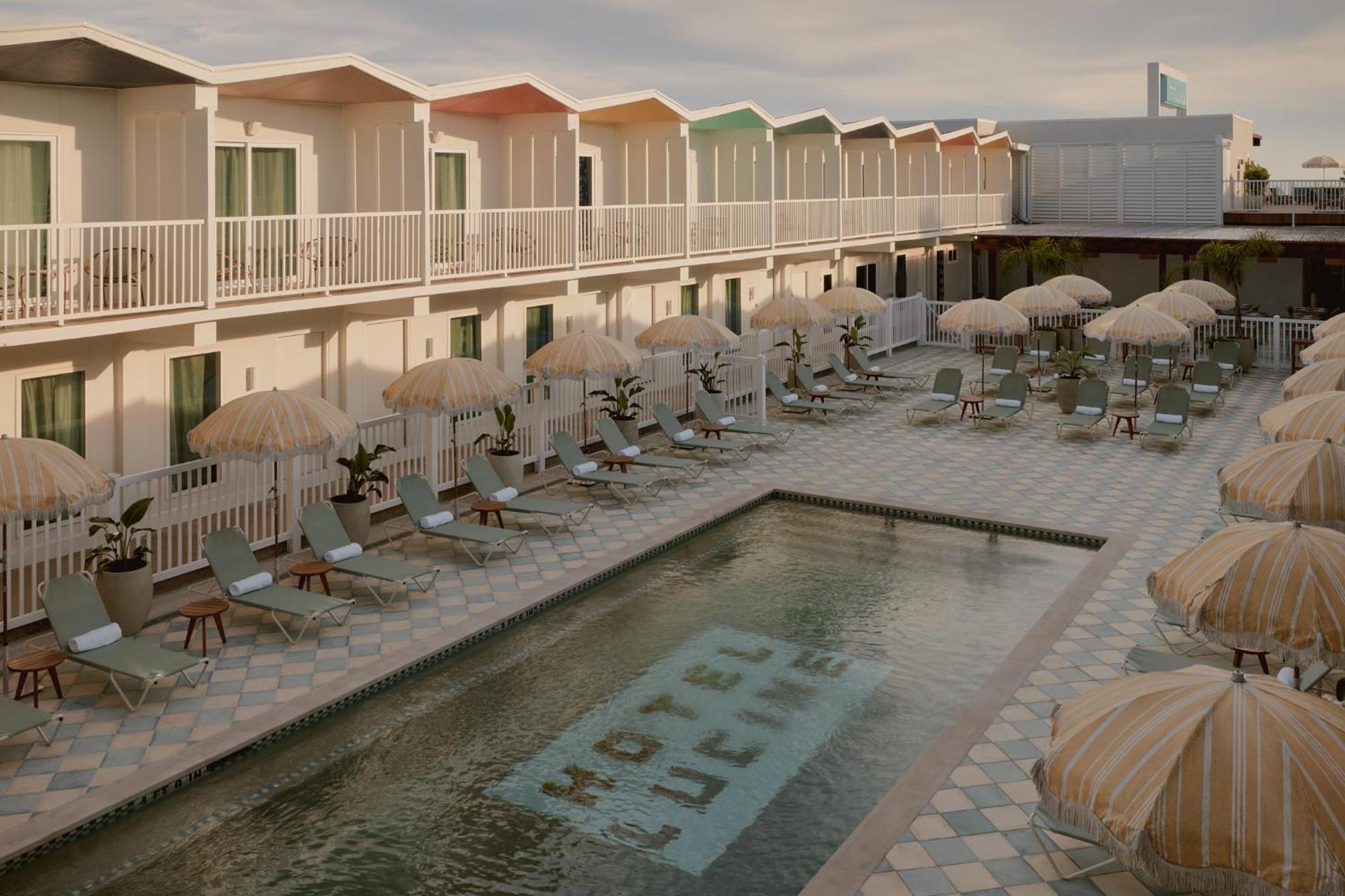 Hotel Lucine กาลเวสตัน ภายนอก รูปภาพ
